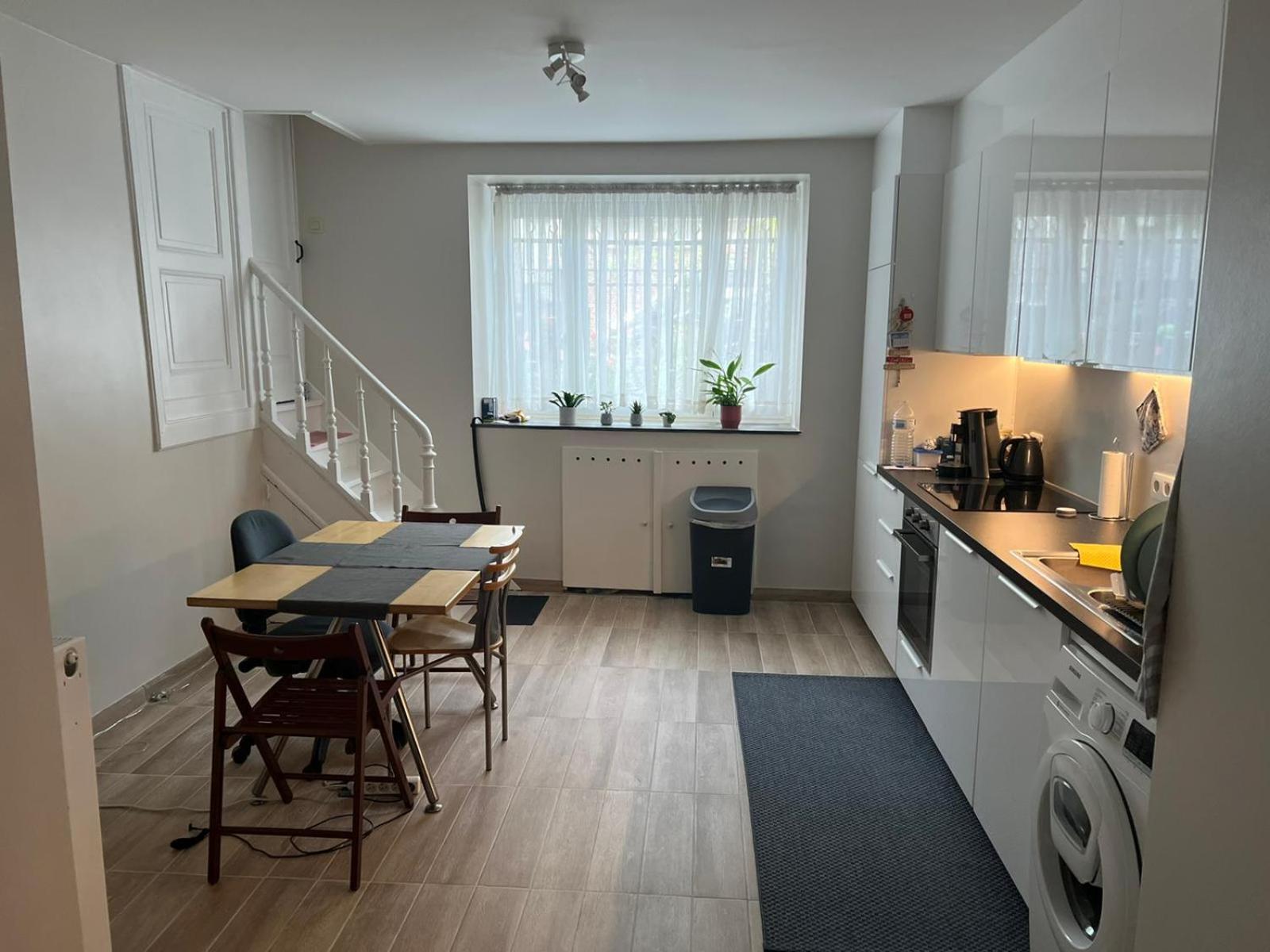 Stay In Maison De Metre In Etterbeek Брюксел Екстериор снимка