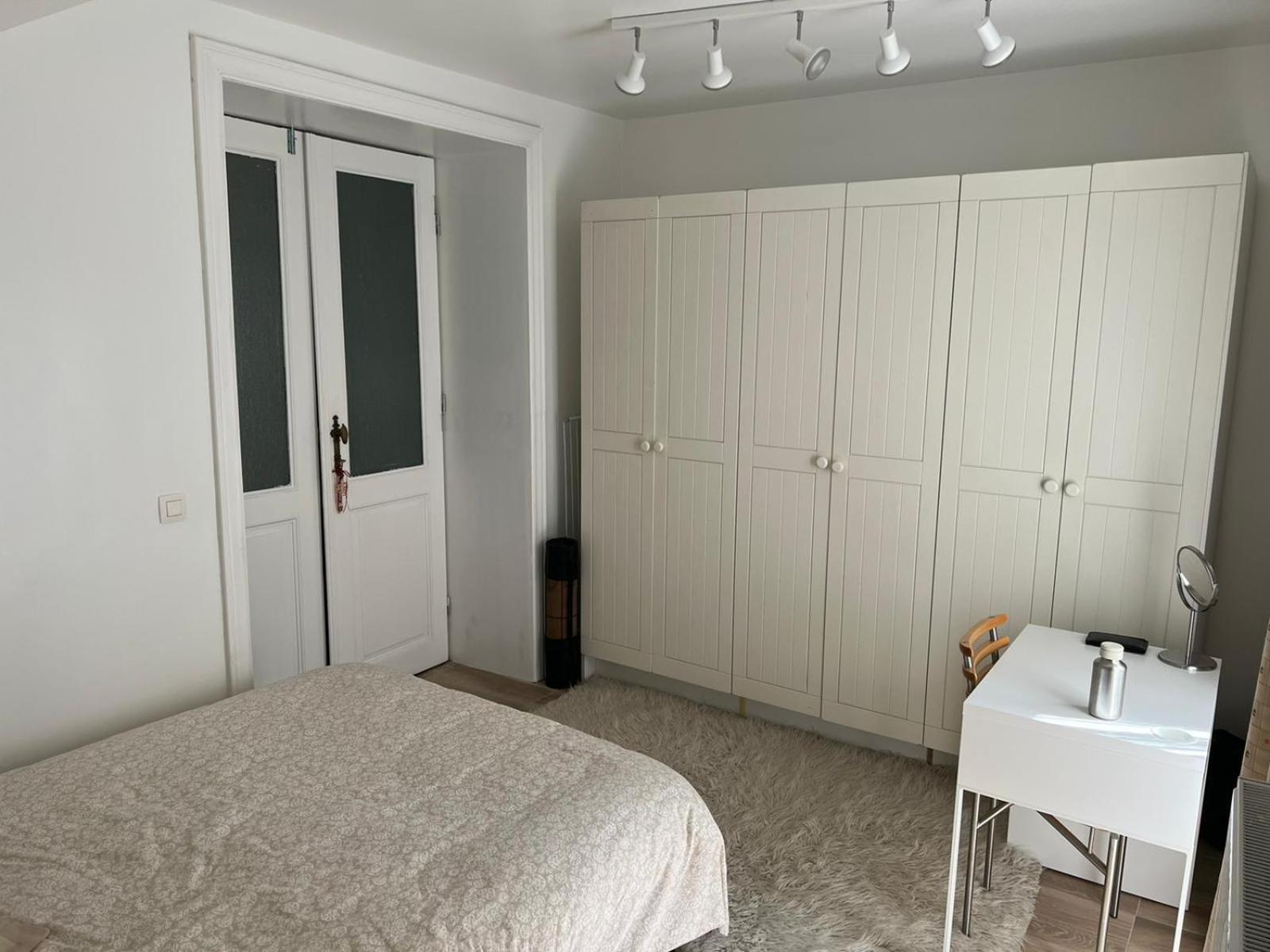 Stay In Maison De Metre In Etterbeek Брюксел Екстериор снимка